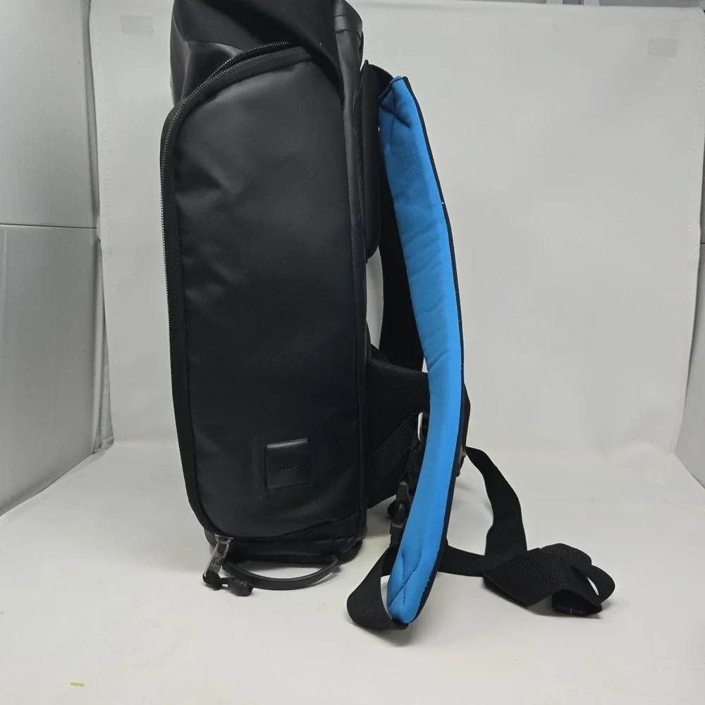 Miggo Agua Stormproof Versa 90 Backpack  Camera‎ Bag 15.4